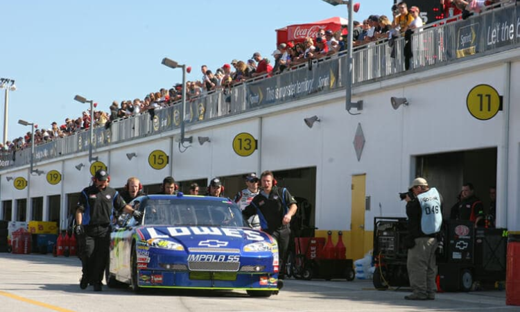 Daytona Speedway Tours - New Racing Experiences & Fan Events